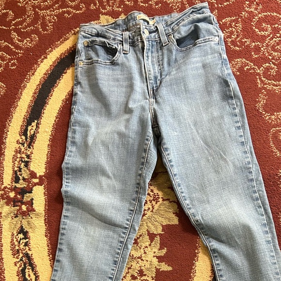 Levi's High Rise 721 Skinny Jeans in Light Blue - size 30- new or like new - Picture 1 of 8